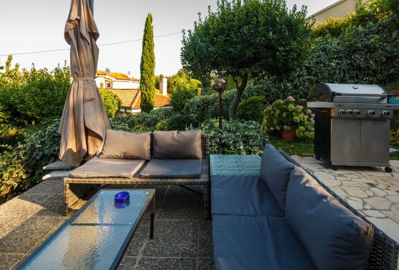 Apartman Vida Icici Bagian luar foto