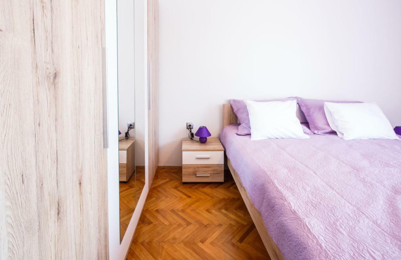 Apartman Vida Icici Bagian luar foto